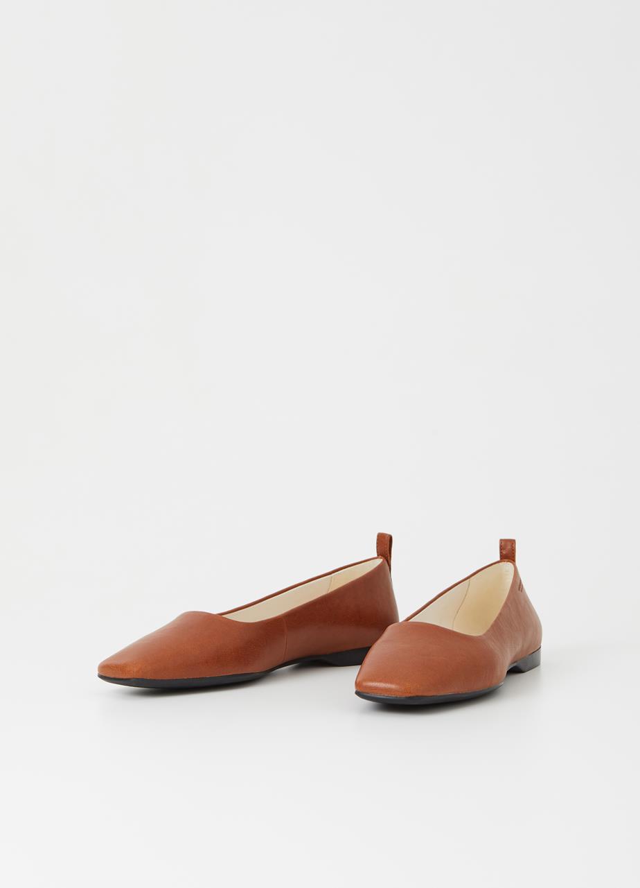 Flats on sale online cheap